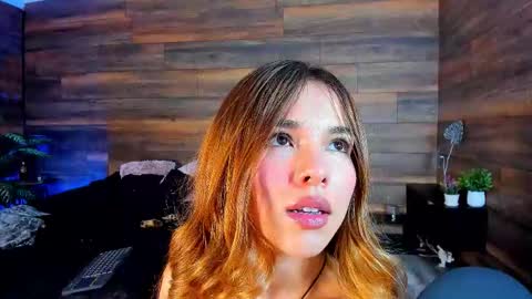 Instagram  tinyw0nder online show from 10/29/25, 09:49