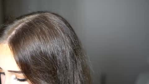 Lili online show from 11/22/25, 03:55