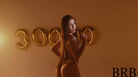 Snapshot of tiphani_walker_ chatting on 02/28/25, 04:43 Tiphani Walker online show from 02/28/25, 04:43