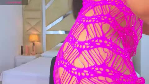 Snapshot of tiphani_walker_ chatting on 11/02/25, 10:56 Tiphani Walker online show from 11/02/25, 10:56