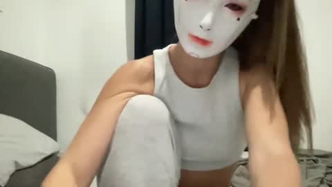 Tinks online show from 10/11/25, 01:05