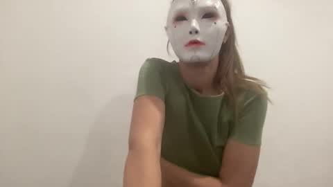 Tinks online show from 10/31/25, 07:26