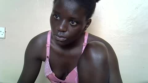 Snapshot of tishah chatting on 10/07/25, 10:56 Roshan online show from 10/07/25, 10:56