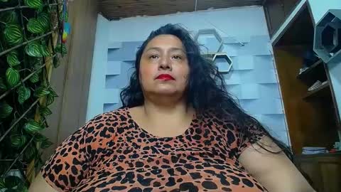 Snapshot of tistmature chatting on 09/22/25, 01:02 TISTMATURE online show from 09/22/25, 01:02