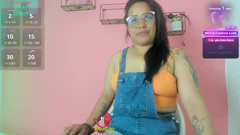 Snapshot of tita_dirty chatting on 02/24/25, 03:55 tita_dirty online show from 02/24/25, 03:55