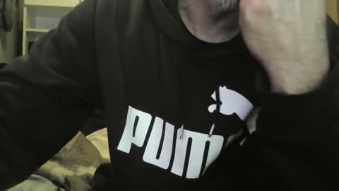 Snapshot of titfred54380 chatting on 10/01/25, 05:08 frederic online show from 10/01/25, 05:08