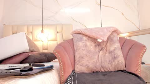 Tivizay online show from 02/20/25, 02:46