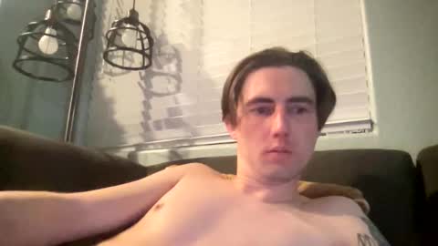 tlayne410 online show from 10/26/25, 08:09