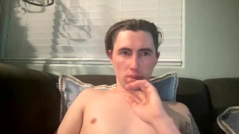 tlayne410 online show from 11/30/25, 08:07