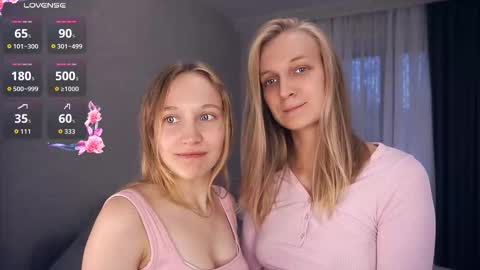 Snapshot of tobicovitt chatting on 09/17/25, 06:48 Mary online show from 09/17/25, 06:48