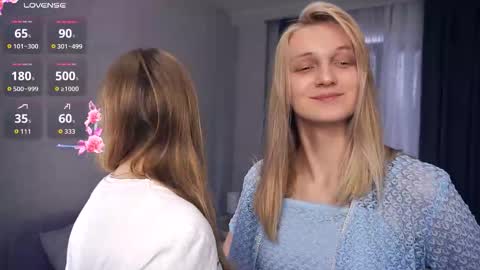 Snapshot of tobicovitt chatting on 09/19/25, 05:53 Mary online show from 09/19/25, 05:53