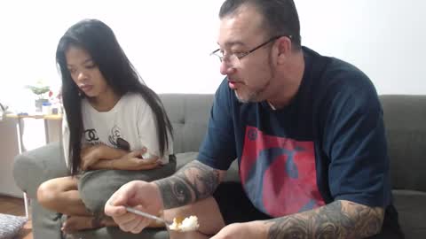 LuckyLaura online show from 10/22/25, 05:30