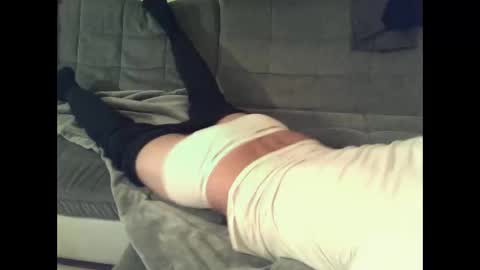 Snapshot of today2123 chatting on 09/24/25, 08:34 today2123 online show from 09/24/25, 08:34