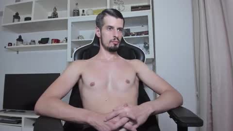 Todd online show from 09/22/25, 05:42