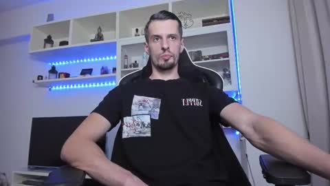 Todd online show from 10/04/25, 09:24