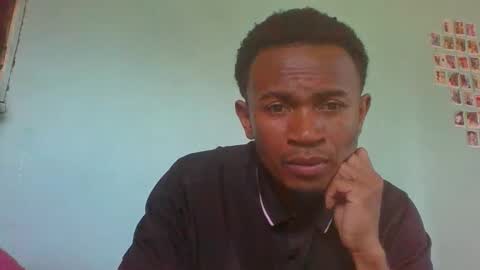 Snapshot of todricoo chatting on 09/16/25, 12:17 todricoo online show from 09/16/25, 12:17
