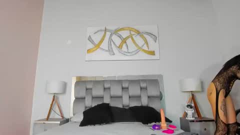 tokio online show from 11/11/25, 01:55