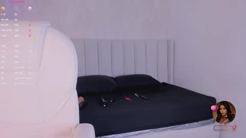    online show from 10/23/25, 09:13