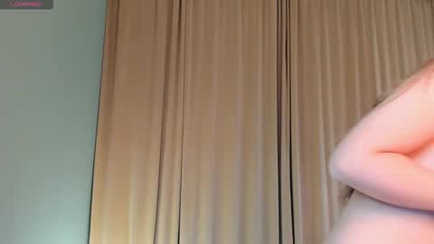 Snapshot of tokipokki chatting on 10/12/25, 01:04 Toki online show from 10/12/25, 01:04