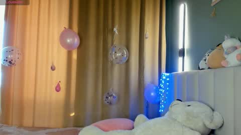 Snapshot of tokipokki chatting on 11/16/25, 03:12 Toki online show from 11/16/25, 03:12