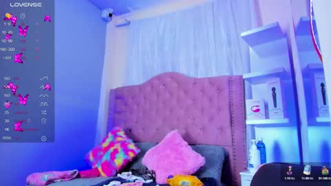 Snapshot of tokito_mitsuri chatting on 12/02/24, 12:51 tokito mitsuri online show from 12/02/24, 12:51