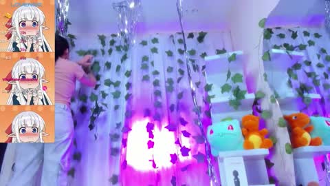 Snapshot of tokito_mitsuri chatting on 10/25/25, 12:45 tokito mitsuri online show from 10/25/25, 12:45