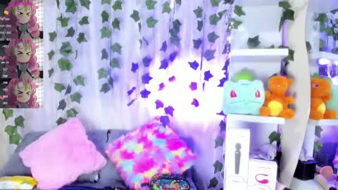 Snapshot of tokito_mitsuri chatting on 11/12/25, 12:49 tokito mitsuri online show from 11/12/25, 12:49