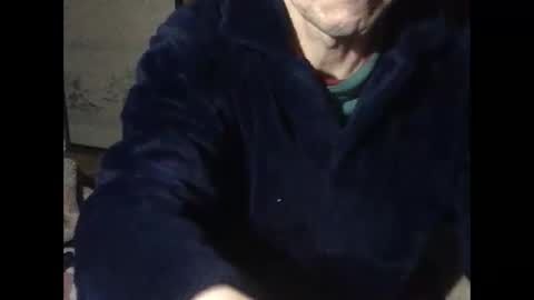 Snapshot of tokyo2024 chatting on 01/19/25, 04:57 small man online show from 01/19/25, 04:57