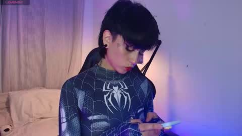  Halsey  Sofii  online show from 10/12/25, 06:45