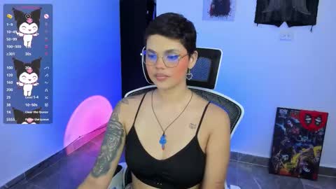 Snapshot of tokyo_uwu chatting on 11/07/25, 04:56 sofi 3 online show from 11/07/25, 04:56