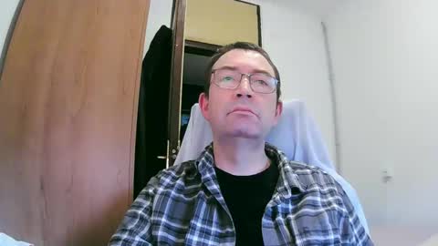 tolon408472 online show from 01/08/25, 04:11