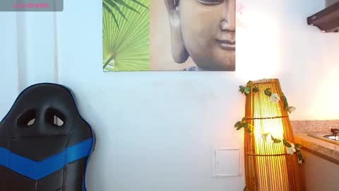 Snapshot of tom_muscle1 chatting on 01/15/25, 03:50 Tom muscle1 online show from 01/15/25, 03:50