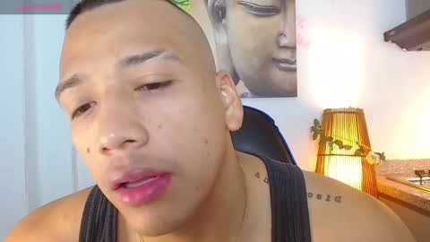 Snapshot of tom_muscle1 chatting on 01/22/25, 11:56 Tom muscle1 online show from 01/22/25, 11:56