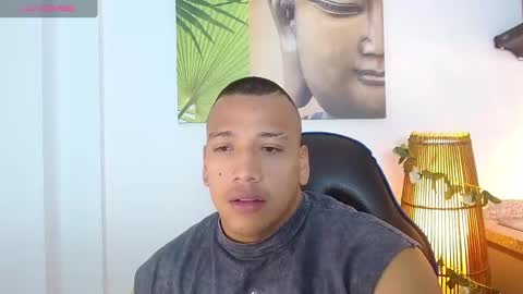 Snapshot of tom_muscle1 chatting on 03/05/25, 06:12 Tom muscle1 online show from 03/05/25, 06:12