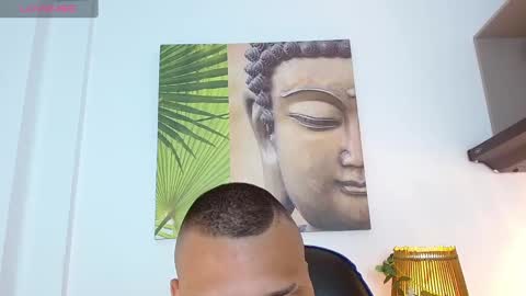 Snapshot of tom_muscle1 chatting on 03/11/25, 03:34 Tom muscle1 online show from 03/11/25, 03:34