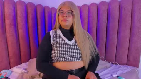 Tom Silver  online show from 09/18/25, 08:38