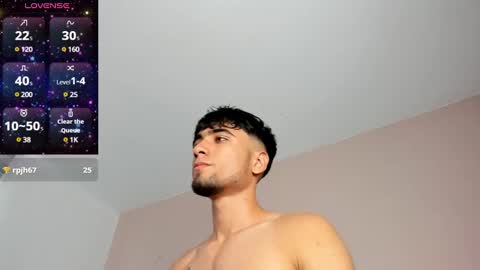 Snapshot of tom_walton chatting on 12/20/24, 05:08 tom online show from 12/20/24, 05:08