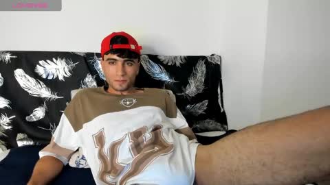 Snapshot of tom_walton chatting on 02/09/25, 01:22 tom online show from 02/09/25, 01:22