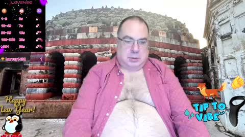 Tomaz62a online show from 01/04/25, 03:07