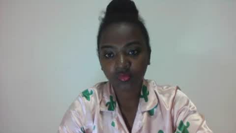 tomboasy online show from 09/11/25, 12:05