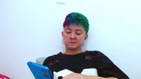 Blue online show from 11/17/25, 03:18