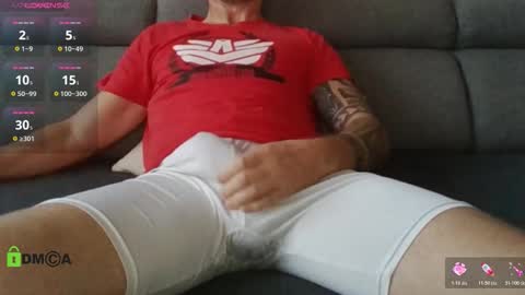 Tomhardyc online show from 11/21/25, 09:46