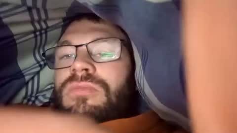 tomlaw1991 online show from 11/17/25, 08:25