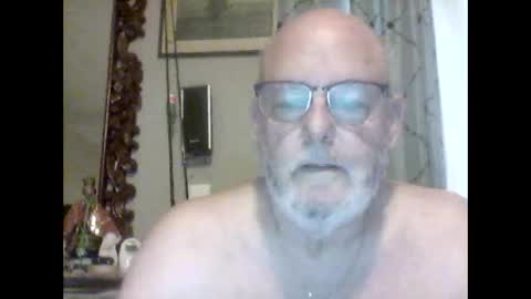 Tommie online show from 10/21/25, 11:44