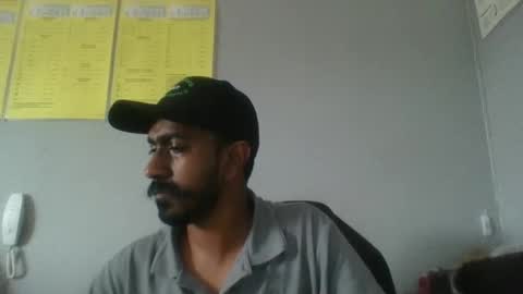 Snapshot of tommy_007_vercetti chatting on 01/14/25, 07:06 Tommy Vercetti online show from 01/14/25, 07:06