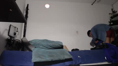   Thomas    online show from 12/31/24, 10:01