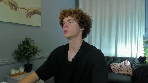 Tommy online show from 09/16/25, 03:13