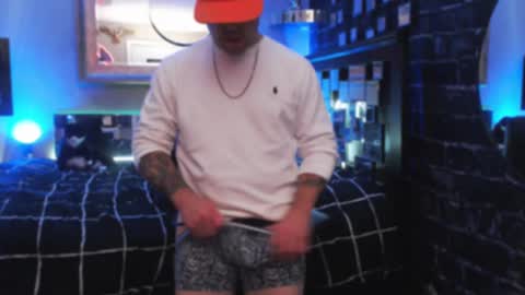 Tommy online show from 11/14/25, 02:43