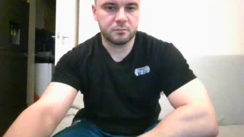 Snapshot of tommyy19901 chatting on 02/18/25, 06:26 tommyy19901 online show from 02/18/25, 06:26