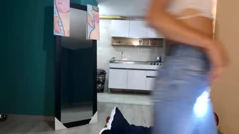 leyla  online show from 01/07/25, 05:33